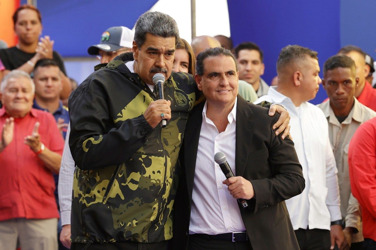 Venezuela Deports Close Maduro Ally to US for Criminal Proceedings Against Corruption