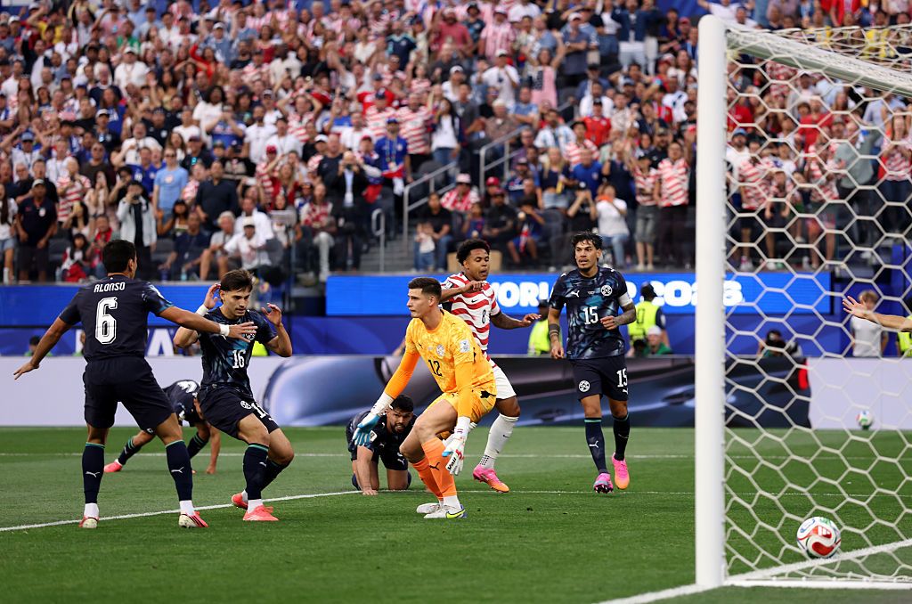 Damián Bobadilla's Own Goal Gives USA Quick Lead in World Cup Match